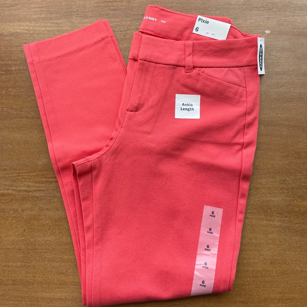 Old Navy Pixie Ankle Pants